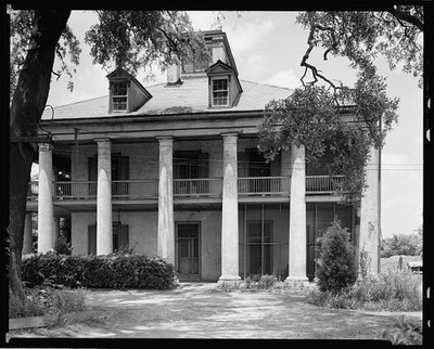 Seven Oaks,Westwego,balconies,porches,columns,Louisiana,Architecture,1938 2