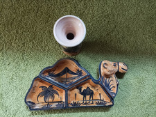 Snackschale in Kamelform mit Vase