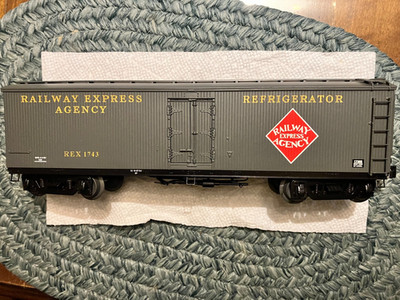 Lionel 3-Rail, REA Milk Car RN1743, 6-17365, NEW