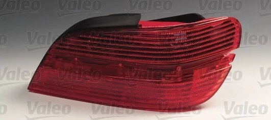Feu 87491 pour Peugeot 406 99 , origine, arrière droit avec porte ampoules - Photo 1/1