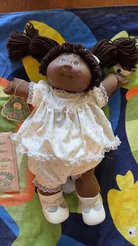 Cabbagepatch Kids Vintage, 1985 Black W/Brown Eyes, Birth Cert, OK Factory