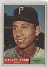 1961 Topps Harvey Haddix #100 0ot5