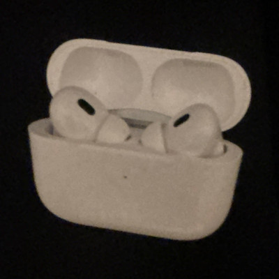 Apple AirPods Pro White Wireless Bluetooth In-Ear Earbuds w/ Charging Case