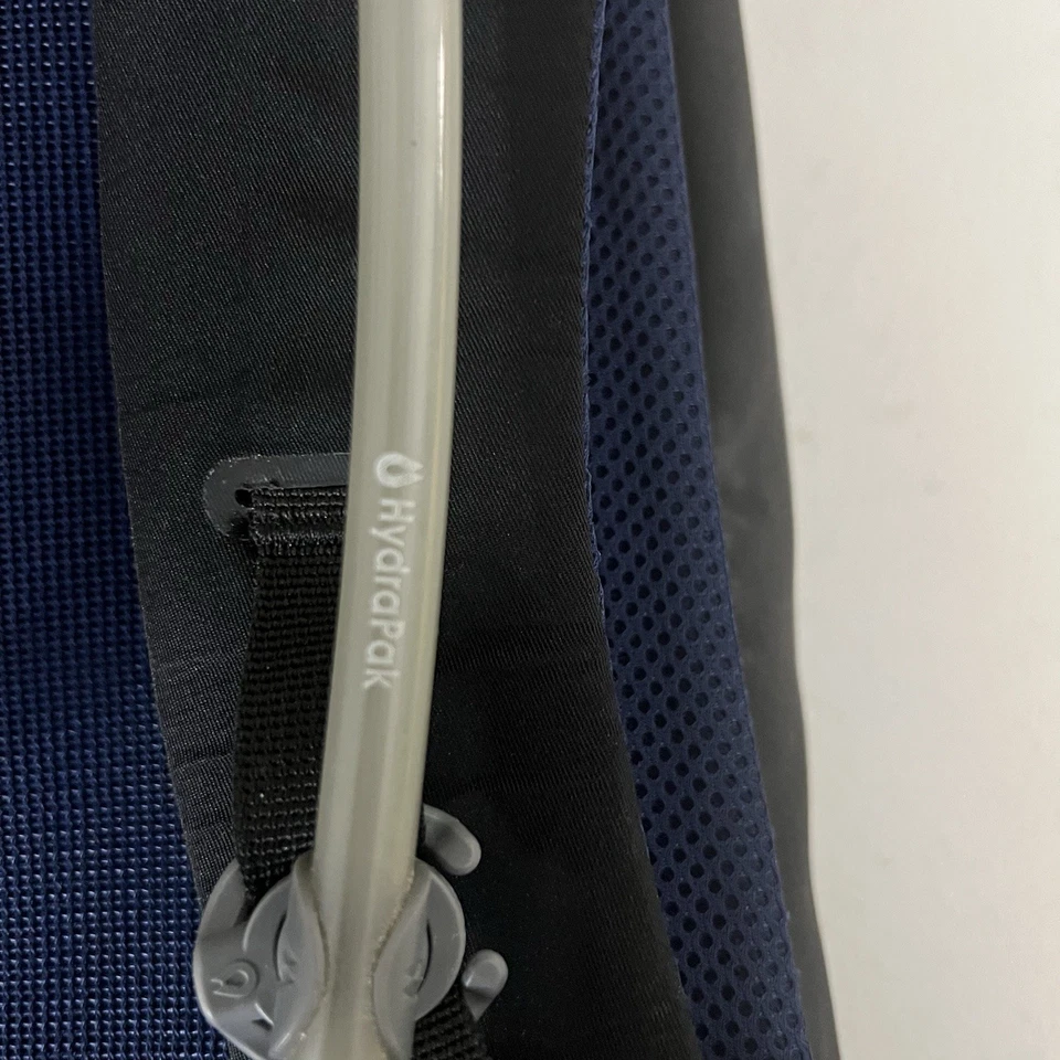 Mochila Hydro Flask Hydration Pack 10L Journey Series Negra M/L con Vejiga Foto 4 de 4