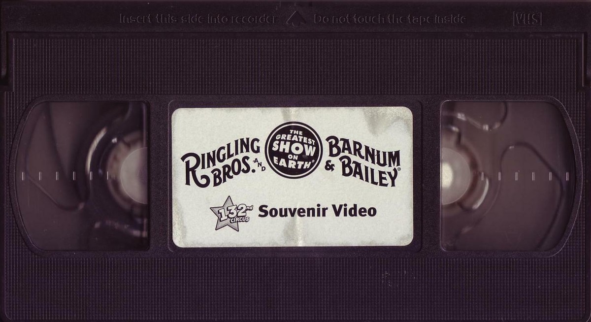 その他 P.T. Barnum [VHS] VHS: Ringling Bros & Barnum/Bailey Circus Video Program Book