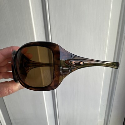 Oakley Necessity レディースサングラス OAKLEYオークリーサングラス NECESSITY(ネセシティ)