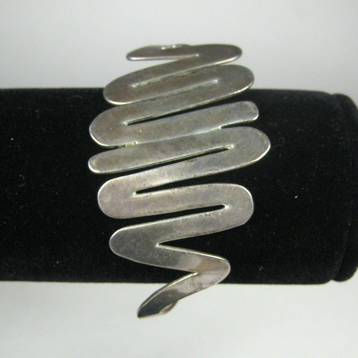 Zig Zag Cuff Bracelet Sterling Silver .925 Signed 15 Grams MexicO
