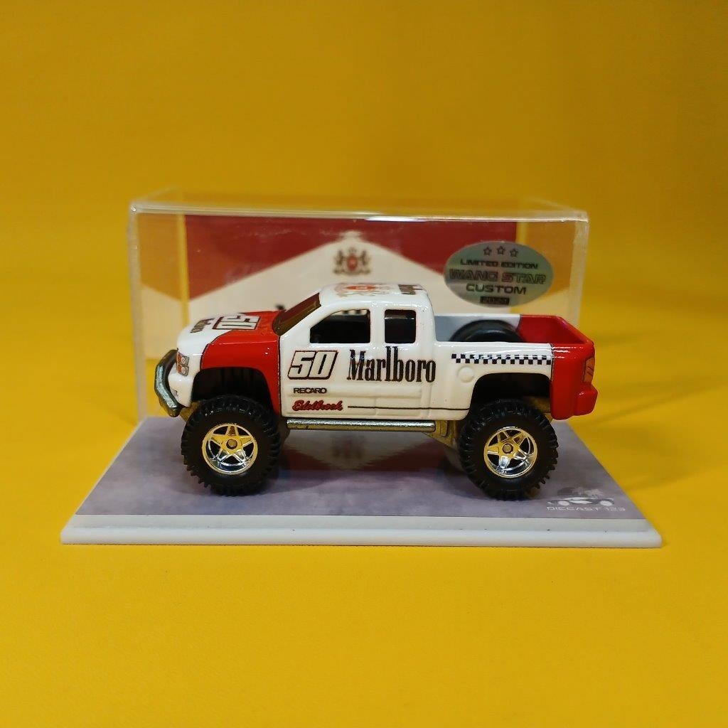 HotWheels CHEVY SILVERADO MARLBORO (WANGSTAR CUSTOM) METAL/METAL