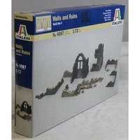 Italeri 510006087-1:72 Muren En Hengels Met Accessoires (Us Import)