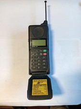 "Motorola MicroTAC International 5200 Vintage GSM Phone"