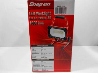 Snap-on 692283 30W 1600 Lumens Work Light Corded Electric 52 LED