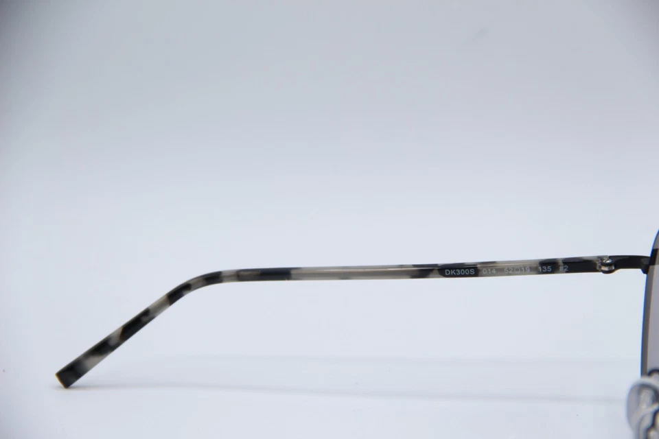 NUEVO DKNY DK300S 014 NEGRO TORT TEMPLES AUTÉNTICO DISEÑADOR GAFAS DE SOL 52-19 Foto 3 de 4