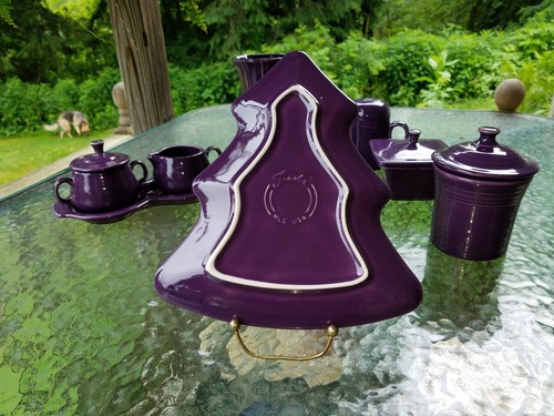 FIESTA christmas 10" TREE PLATE mulberry purple SERVING HOLIDAY cookie PLATE new - Picture 2 of 2