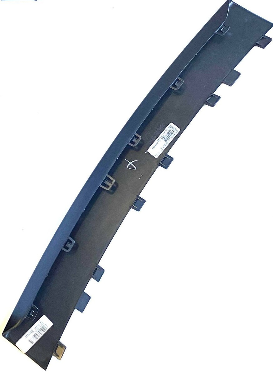 Jeep Cherokee ( 2014 - 2018 ) Front Bumper Lower Moulding