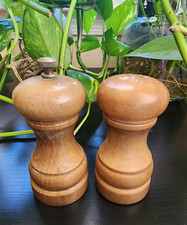 Vintage NASCO MCM Traditional Shape Wooden Salt Shaker and Pepper Mill Grinder
