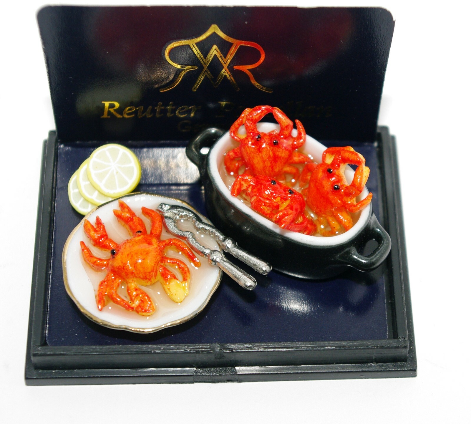 Reutter 112 Dollhouse Miniature MARYLAND CRAB POT PAN PLATE w CRACKER