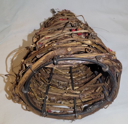 Vintage Grapevine Christmas Tree Country Style Primitive 20" Berries Rustic - Picture 4 of 8