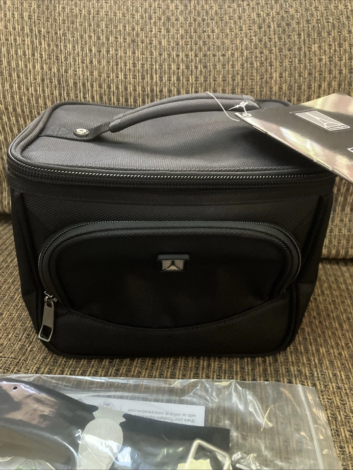 New TRAVELPRO FlightCrew 5 Crew Cooler FC5 3600-01 Insulated Lunch Bag NEW W/Tag - Image 2 of 4