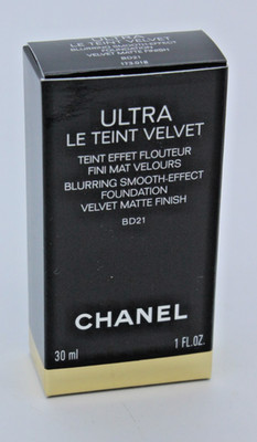 CHANEL BD 21  ULTRA LE TEINT Velvet Matte Finish Foundation 30 ml