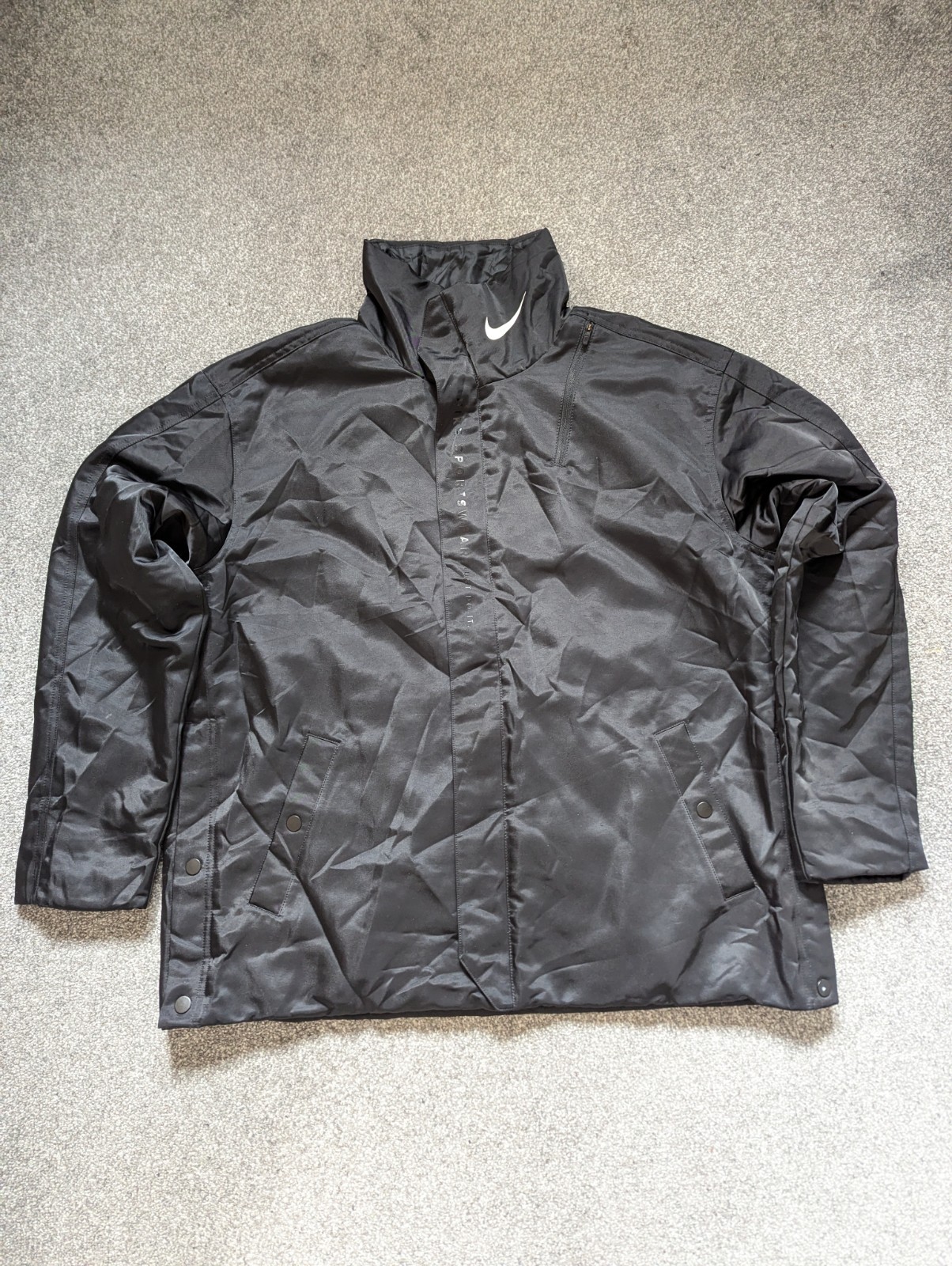 Nike Women's Black Sportswear/Activewear Jacket Size Large