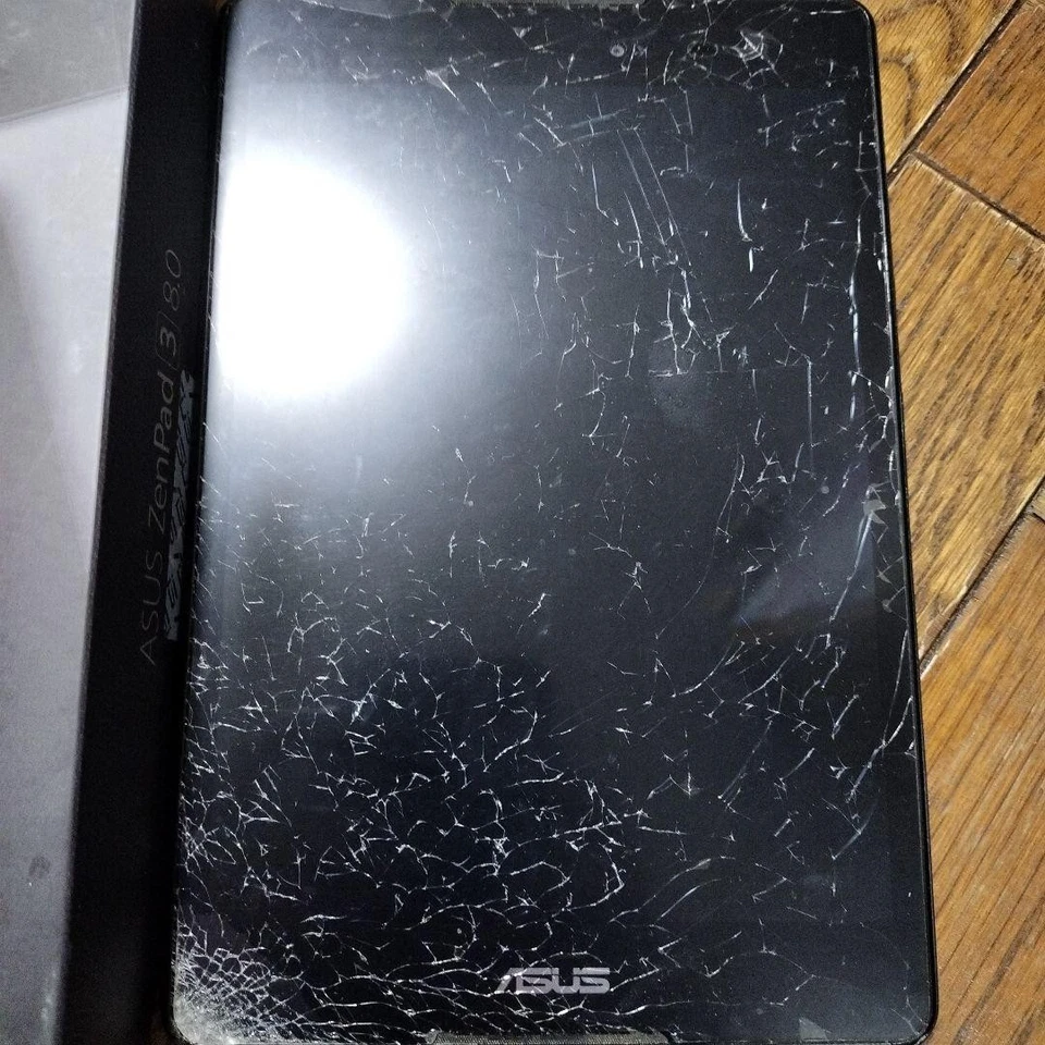 ASUS 7.9 Type ZenPad 3 8.0 Z581KL-BK32S4 32GB SIM Free Black MicroSDXC Bluetooth - Image 3 of 4