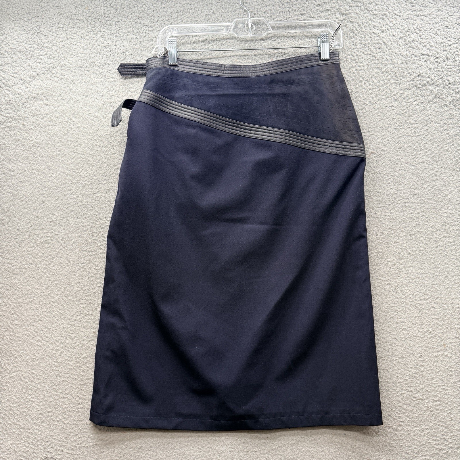 Escada Wool Wrap Side Leather Patch Buckle Knee L… - image 9