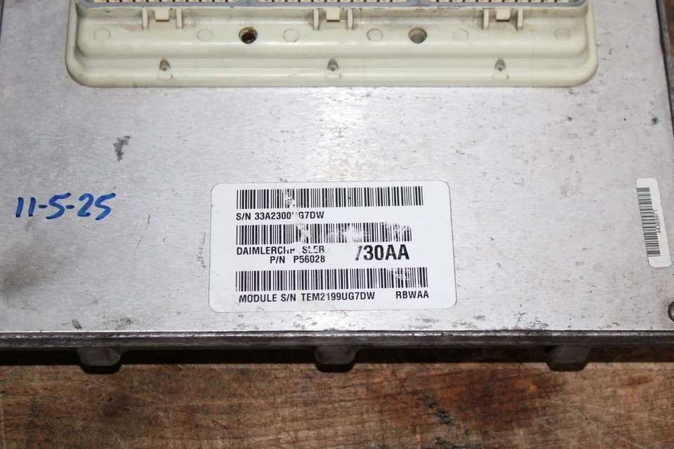 2002 dodge ram 2500 3500 8.0L ECM ECU Computer P56028730AA - Image 3 of 4