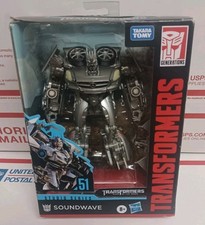 In Hand Transformers Studio Series 51 Deluxe Dark of the Moon Soundwave Figure
