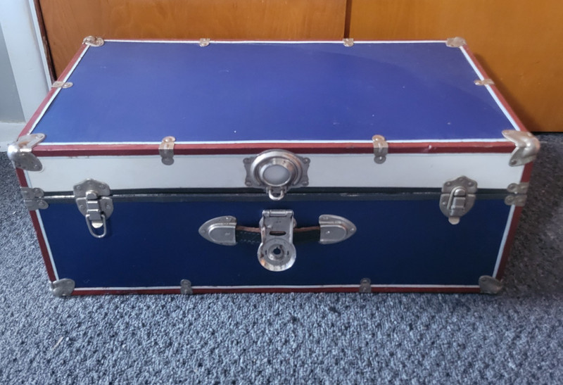 Vintage Steamer foot locker Trunk Storage blue white red w newspaper wall inside