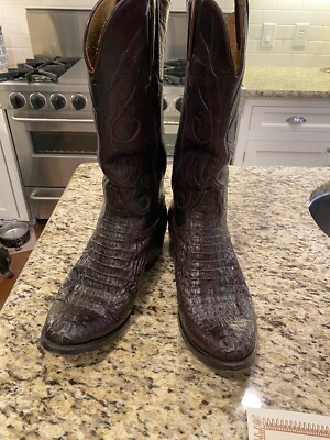 Lucchese Caiman Classics Size 10.5 D Hand Made Boots Black Cherry.
