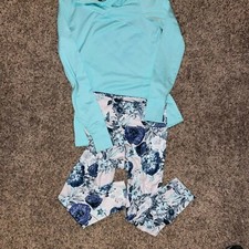 Under Armour Women's Blue Hoodie Set with Floral Leggings Small