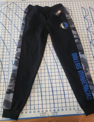 NEW NBA Dallas Mavericks Sweatpants, Drawstring Pockets, Boys