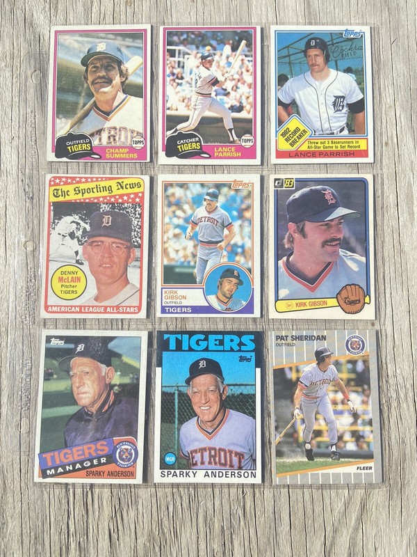 BASEBALL CARDS LOT OF 36 DETROIT TIGERS