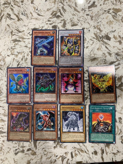 Yugioh Trading Card Collection 10 Cards With Mcdonalds White Horned 