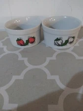 Pair Tid Bit Dish Dipping Sauce Pepper Vintage 1995 #G