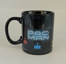 PAC-MAN Heat Activated Changing Ceramic Gamer Coffee Mug 10oz Paladone