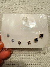 Gold Tone & Black Flower/Clover Nickel-Free S...