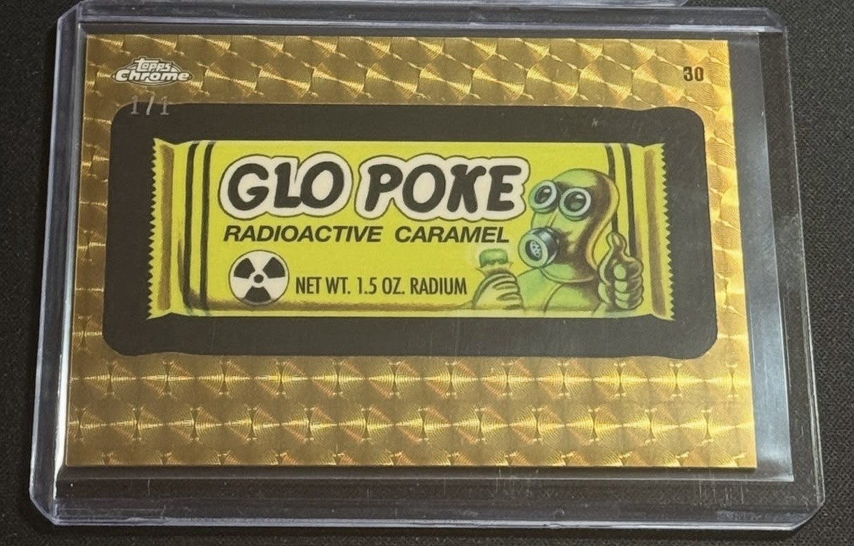 2026 Topps Wacky Packages Glow Poke Radioactive ☢️ Caramel Superfractor 1/1 🔥