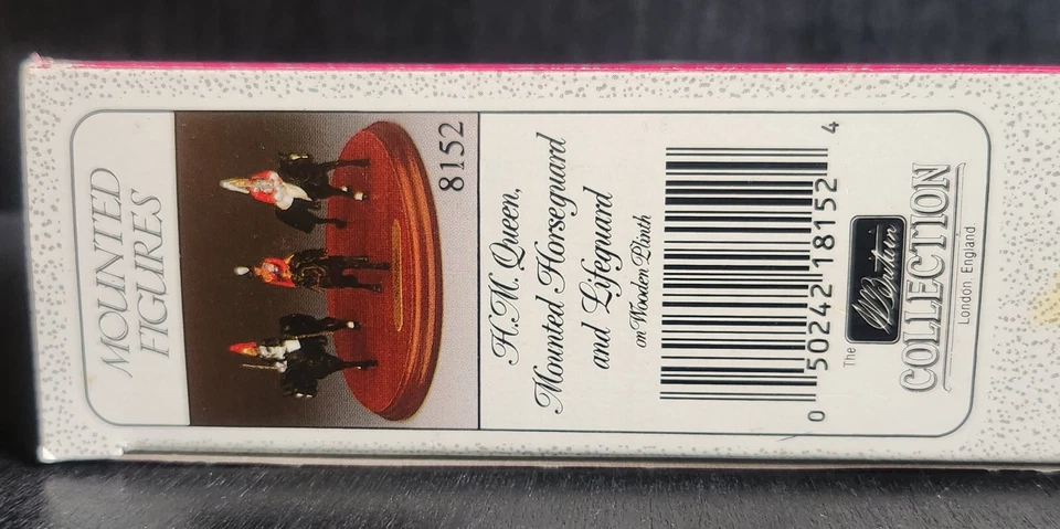 GRAN Bretaña h.m. THE QUEEN MONTÓ SALVAVIDAS Y SALVAVIDAS 8152 EN ZÓCALO DE MADERA NUEVO EN CAJA Foto 4 de 4