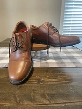 Men’s rock port Hydro Shield Waterproof Dress Shoes Size 11.5 US 