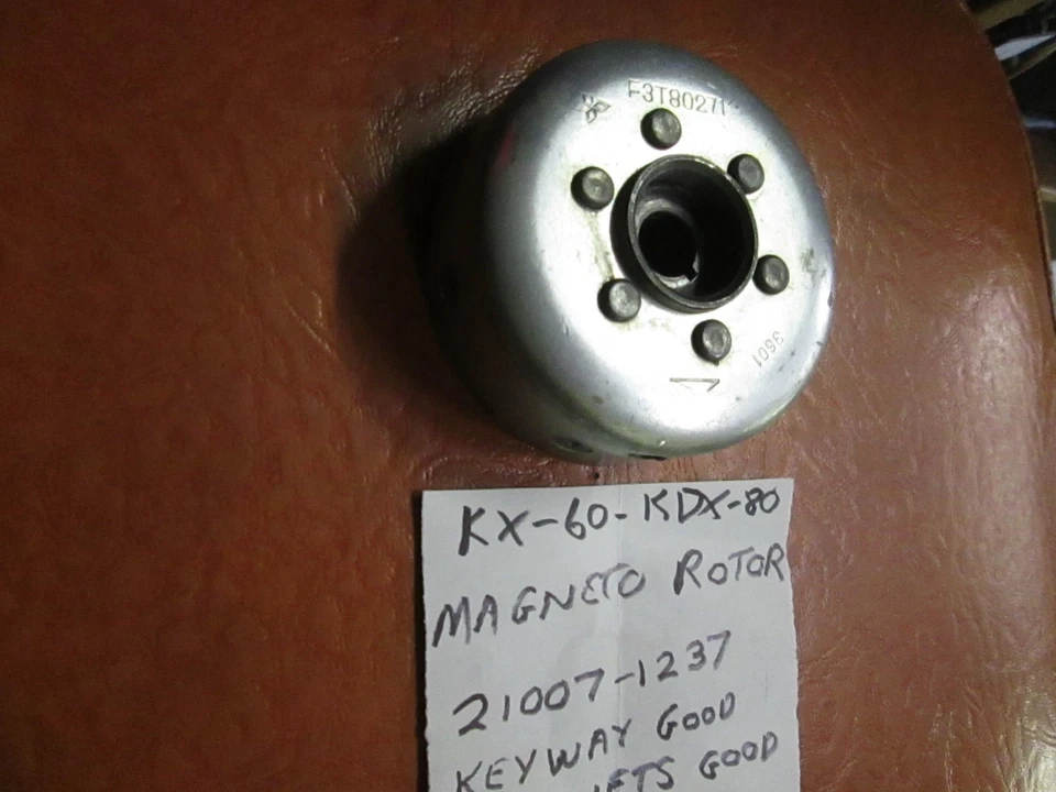Rotor magnético Kawasaki KX-60 / KDX-80 / KX-80, 21007-1018 / 21007-1237 Foto 3 de 4