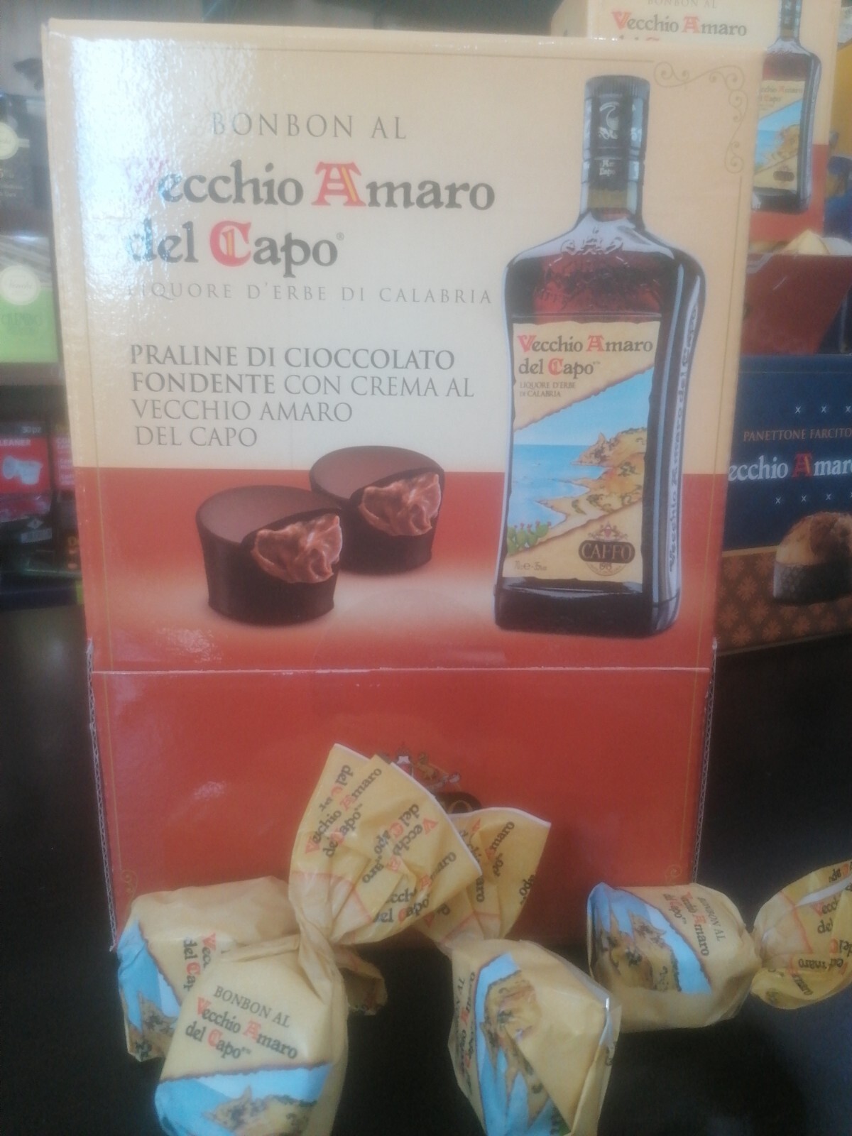 Praline Cioccolato Fondente Vecchio Amaro del Capo Box Espositore da 1 kg
