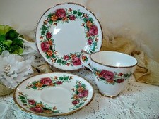 Vintage Argyle Teacup & saucer with Roses & gold rim- bone china teacup trio