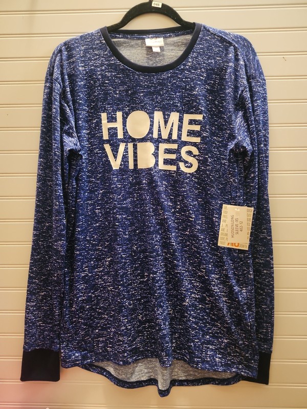 LuLaRoe Hudson Long Sleeve Tee “Home Vibes” Graphic Women’s XS Blue NWT