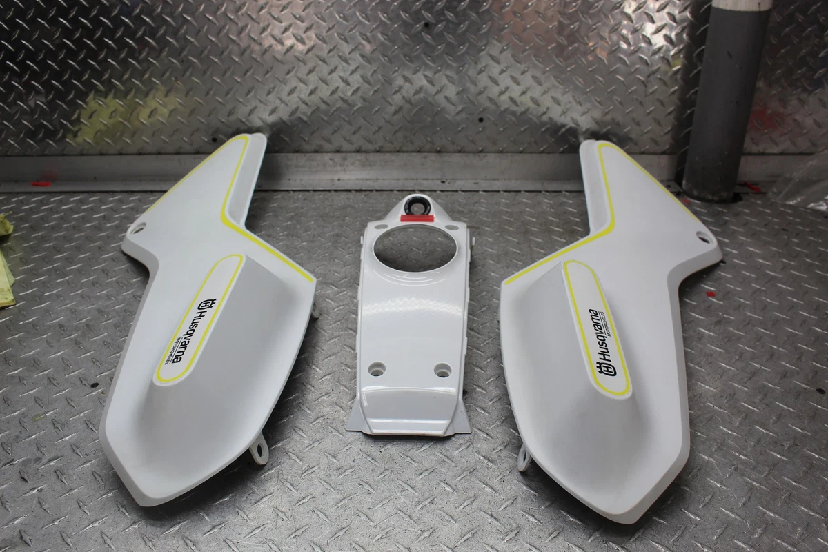 INLIMA Moto Modificato Accessorio Cavalletto Laterale Pad Ingranditore