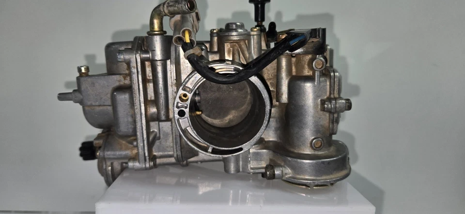 Carburador para Honda CRF450R 2002-08 Foto 2 de 4