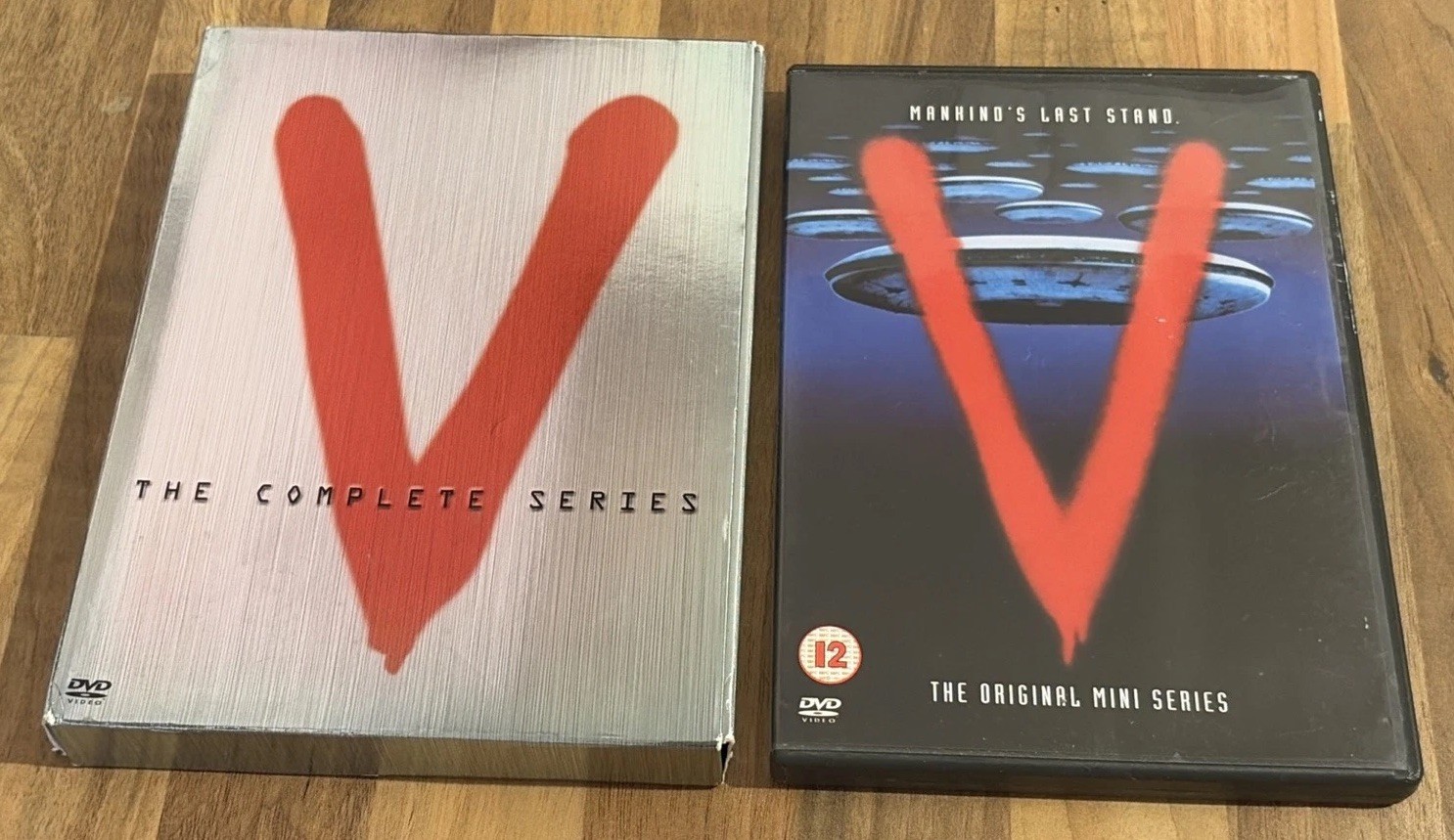DVD - V : Complete Series & Original TV Mini Series - REGION 1 US Release