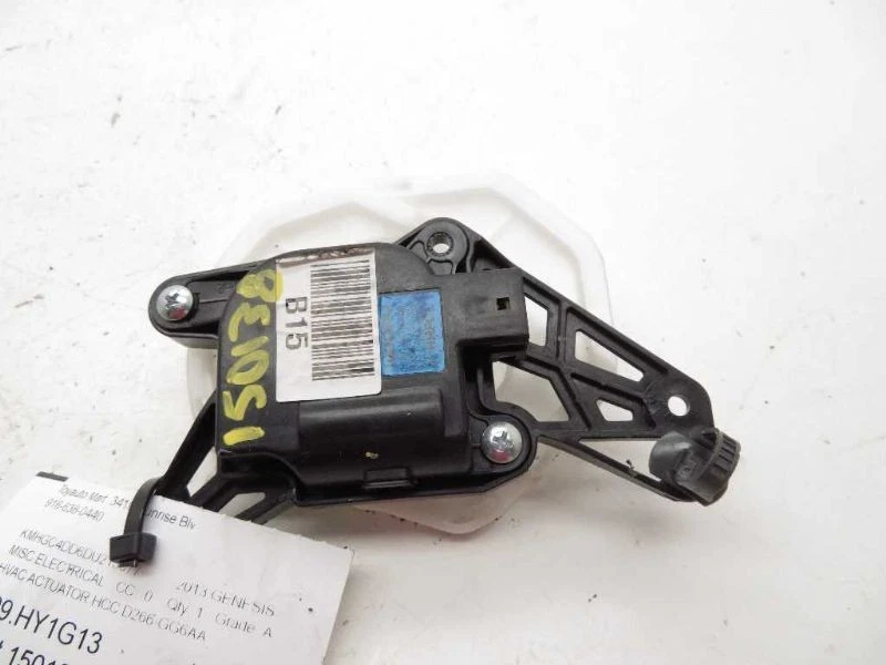 2013 HYUNDAI GENESIS HVAC ACTUATOR HCC D266-GG6AA Foto 2 de 4