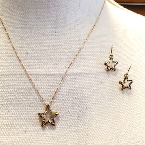 Stamped ZRW 10K Gold Star Necklace 