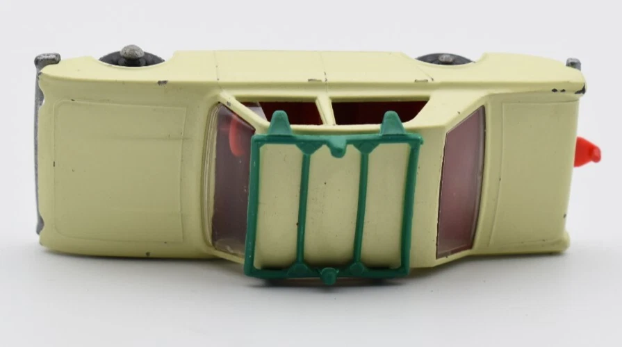 Matchbox Ruote Regolari 1-75 #45 Ford Corsair, base grigio argento. Lesney En... - Immagine 4 di 4